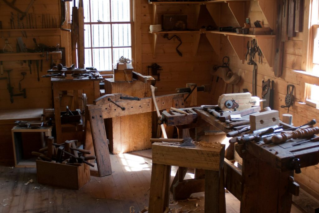 How to Vet a Teak Furniture Supplier in Indonesia